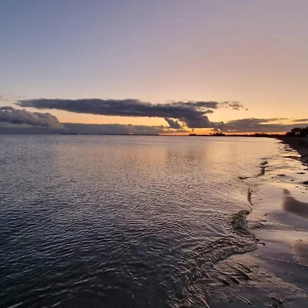 6 Person In Sydals-by Traum *